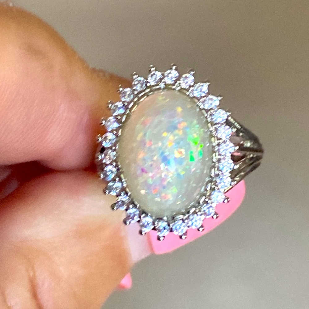COPY - 🎁🌹 Opal set in silver ring ❤️🌹